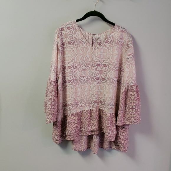 Cato Tops - 🏵Womens peasant top🏵